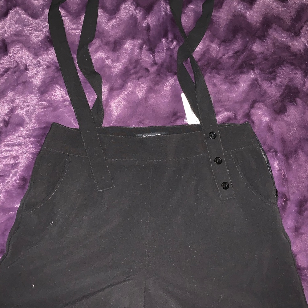 Shorts with suspenders